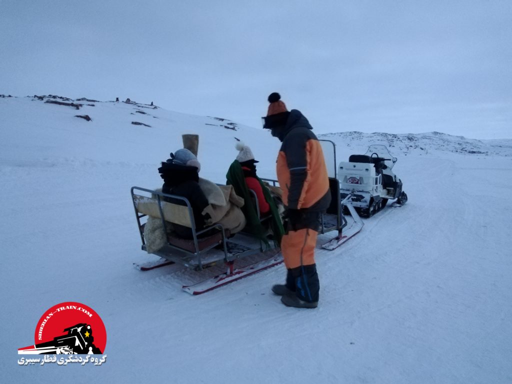 اسنوموبیلی که شما رو به ساحل تخم اژدها میرسونه